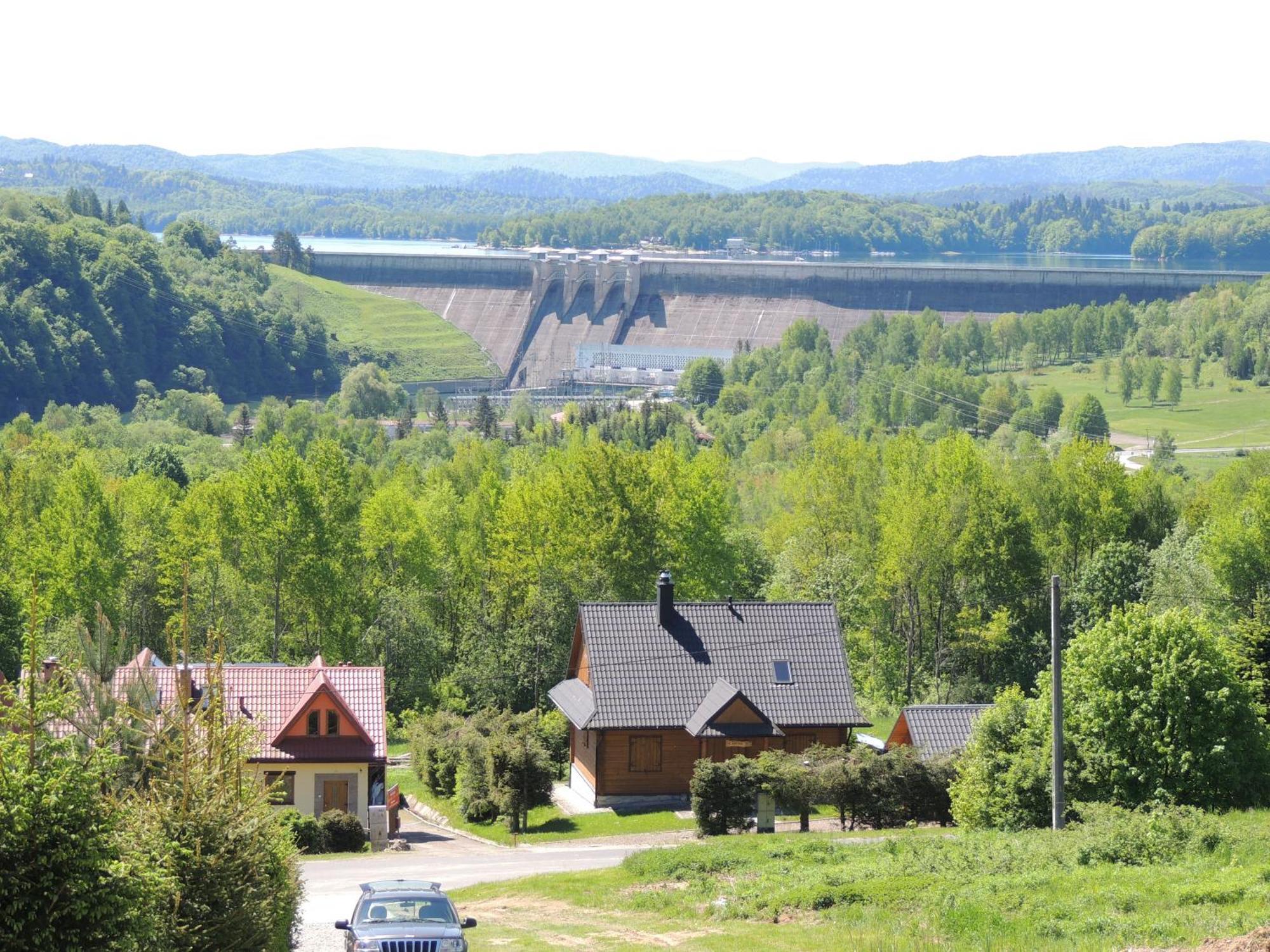 Domki Nad Solina Czarny Kot 509-797-777 Exterior foto